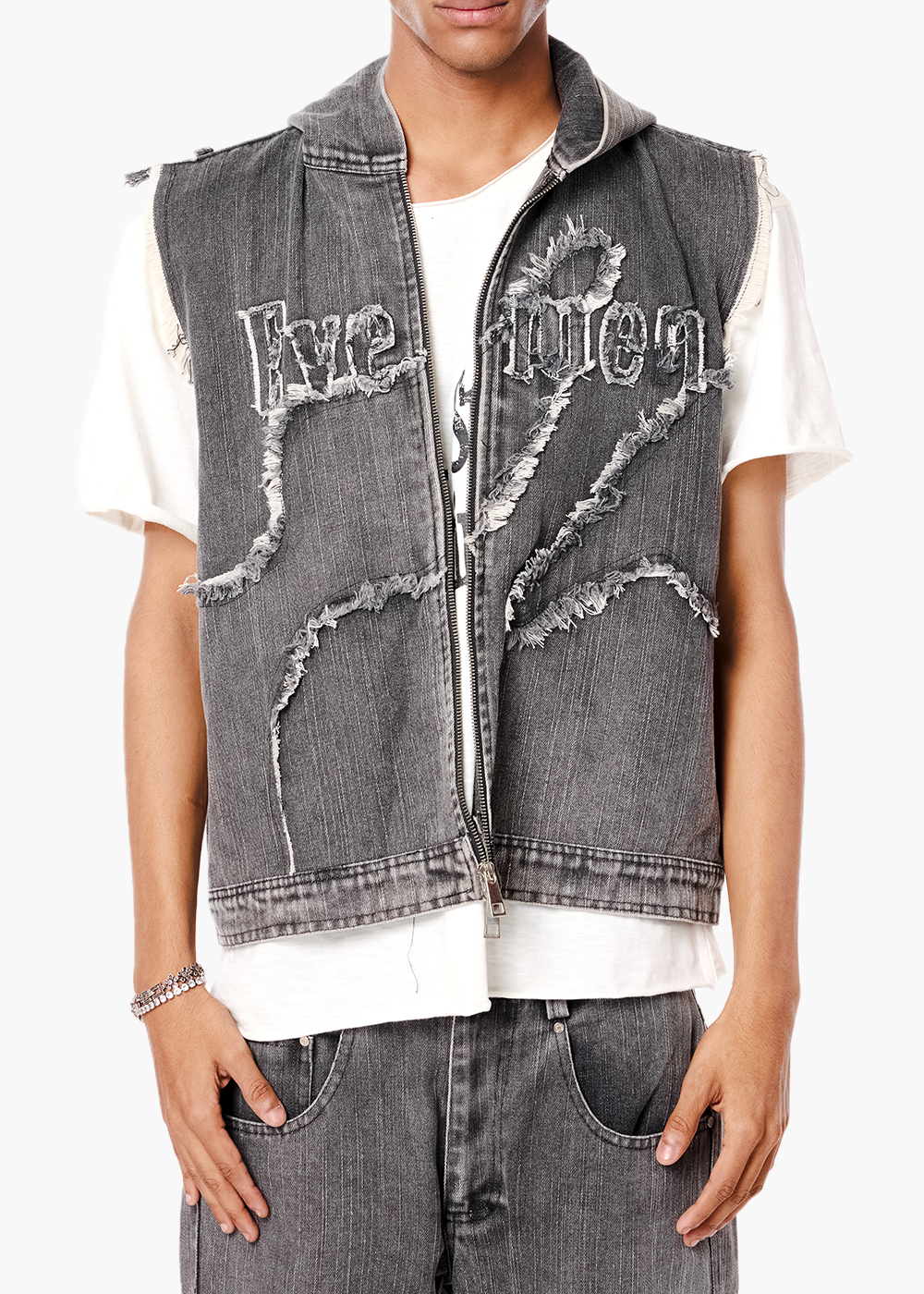 RUNWAY SLEEVELESS JACKET- BLACK WASH