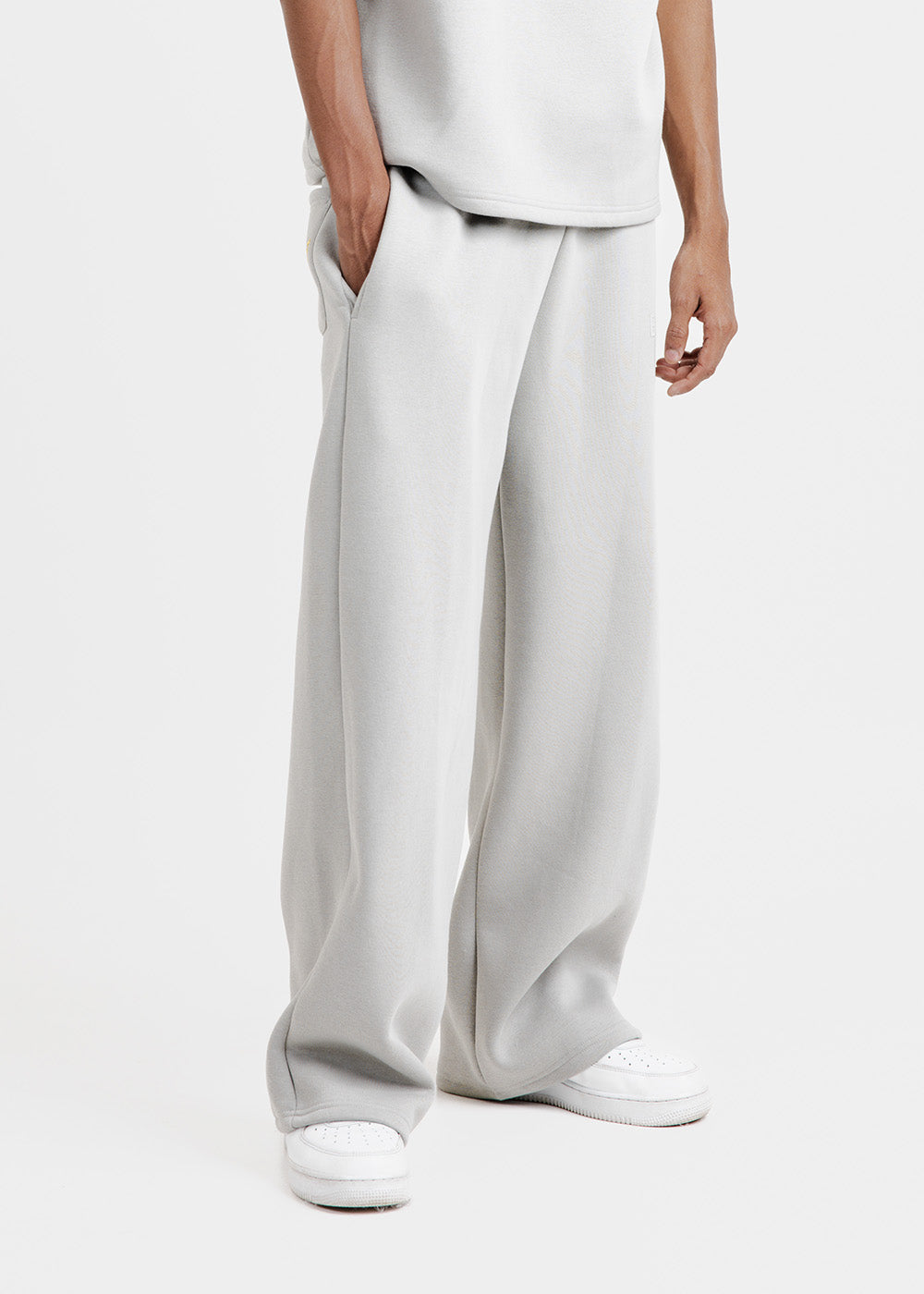 GENESIS WIDE LEG SWEATPANTS