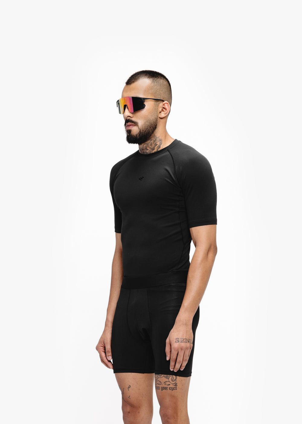 DNA COMPRESSION T-SHIRT- BLACK