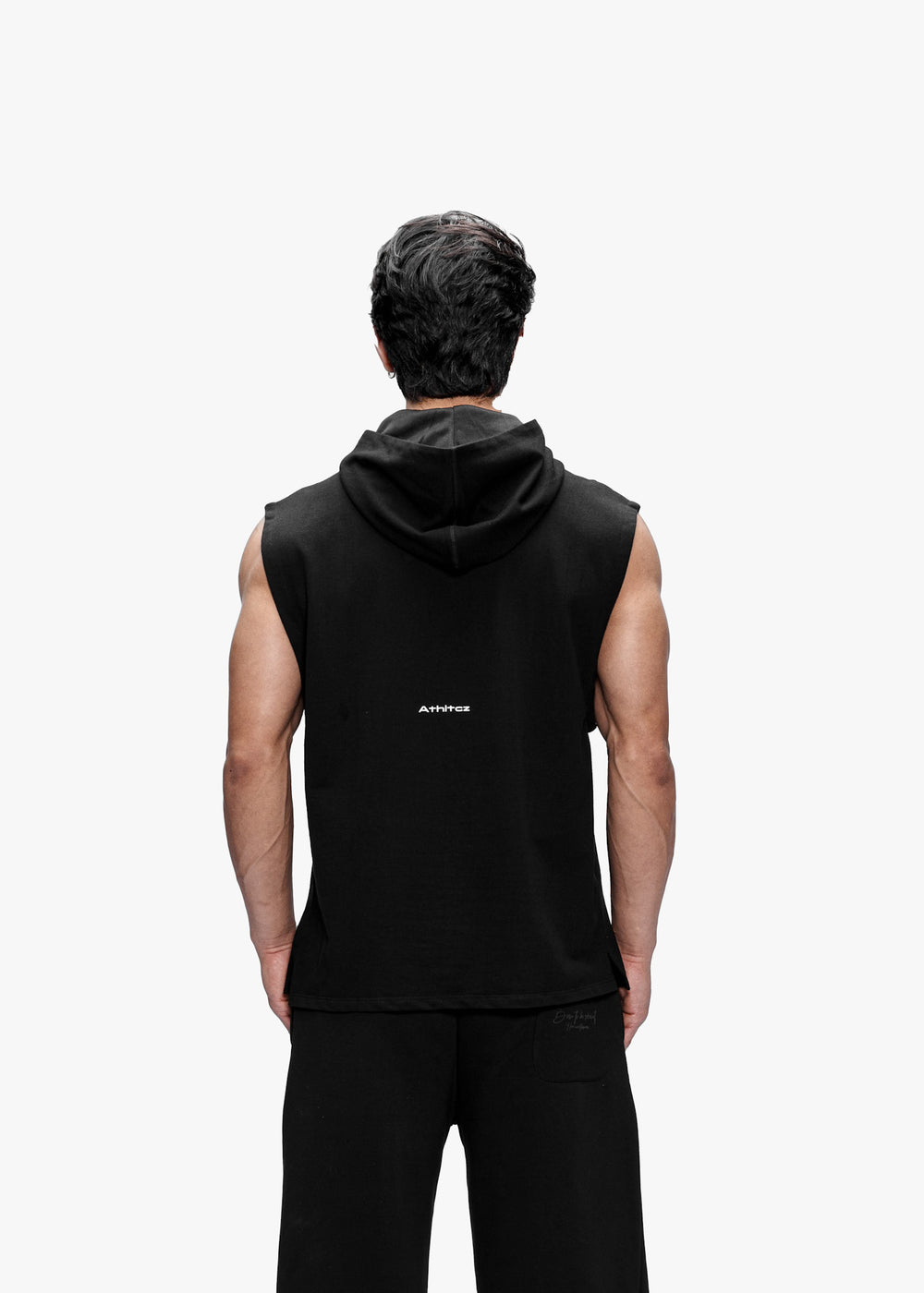ZERO OPT SLEEVELESS HOODIE