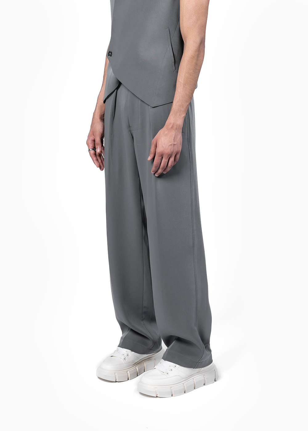 STRAIGHT PANTS - SMOKE GREY